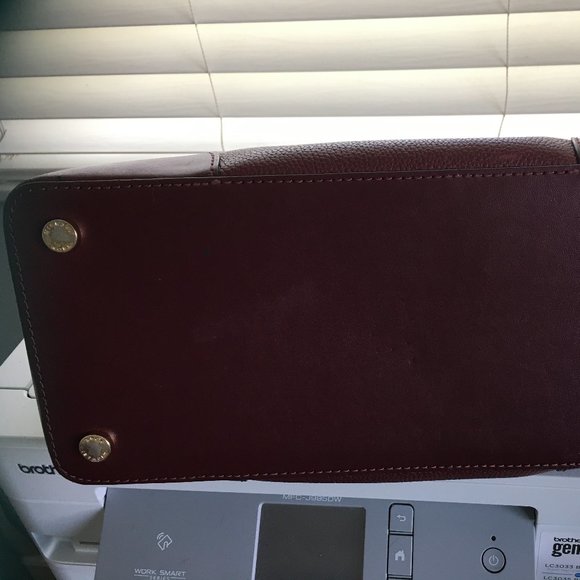 MK Handbag - Picture 2 of 3